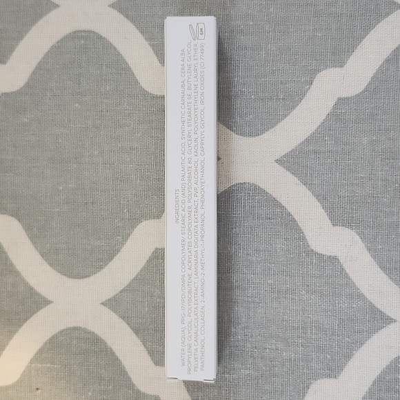 Flekk Silkk Mascara with Collagen - Picture 11 of 14